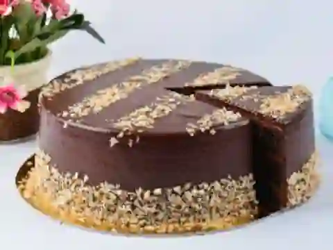 खेल Ferrero Rocher Cake Jigsaw ऑनलाइन