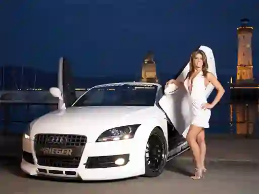 खेल Miss Tuning Show Girls ऑनलाइन
