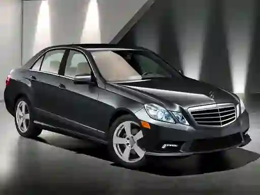 खेल E-Class Sedan Puzz ऑनलाइन
