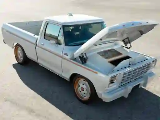 खेल Ford F-100 Eluminator Slide ऑनलाइन