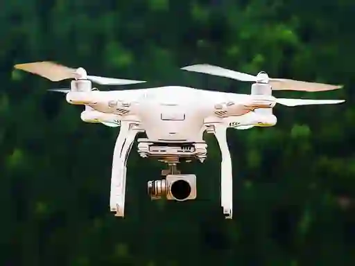 खेल Flying Drone Puzzle ऑनलाइन